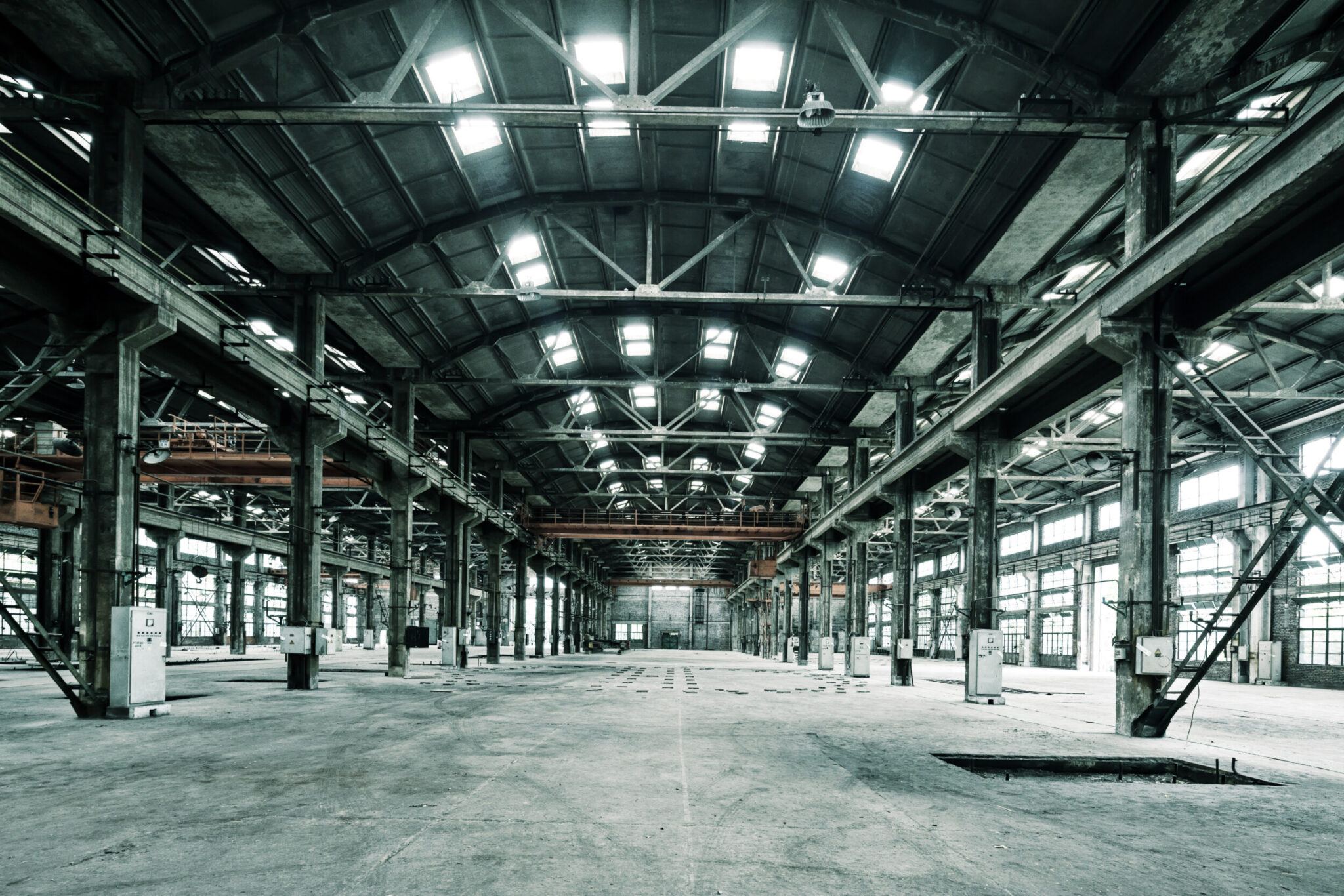 Tof Fotobehang Industrieel Lege Vloer In Verlaten Fabriek Tof Behang